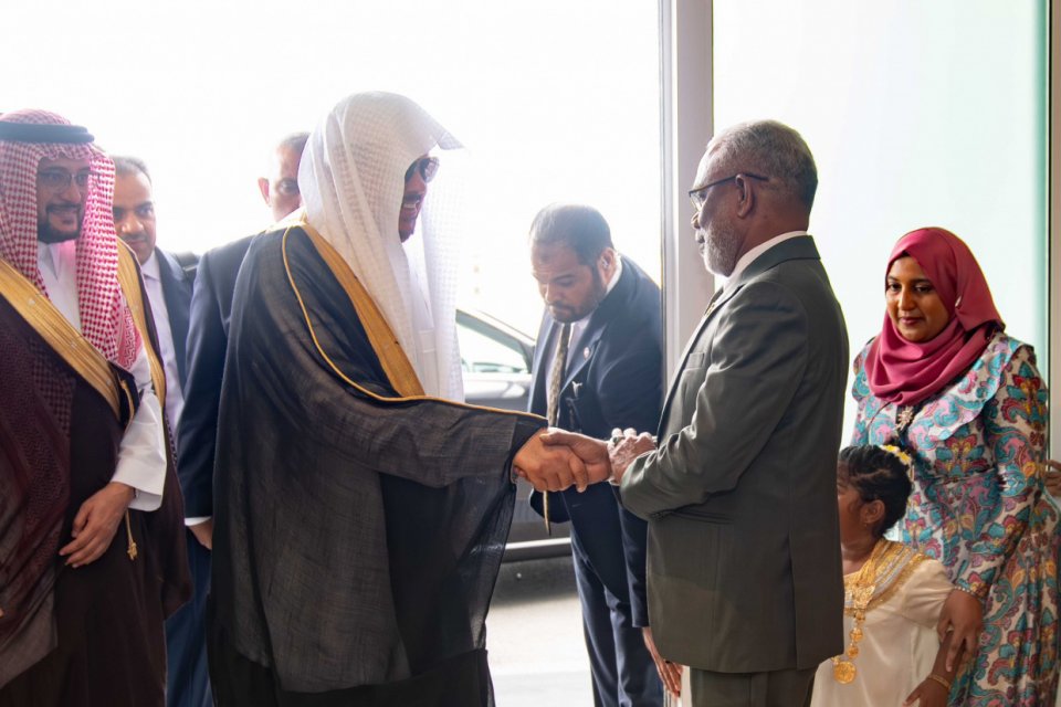 ސައޫދީގެ ޝޫރާ ކައުންސިލްގެ ރައީސް ރާއްޖެ ވަޑައިގެންފި