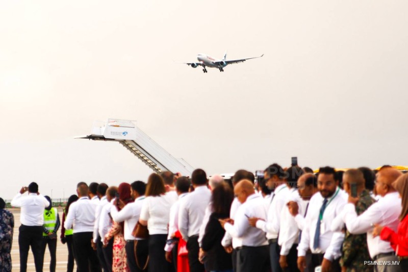 ވައިޑް-ބޮޑީ މަތިންދާބޯޓާއެކު ދުރު މަންޒިލްތަކާއި ރާއްޖެ ގުޅުވާލަދީފި
