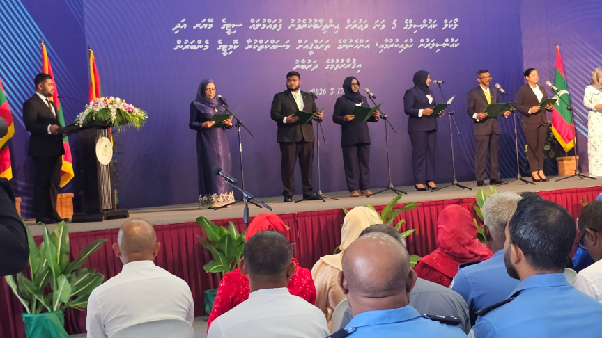 އަލަށް އިންތިޚާބުވި މޭޔަރުންނާއި ކައުންސިލަރުން ހުވާކޮށްފި