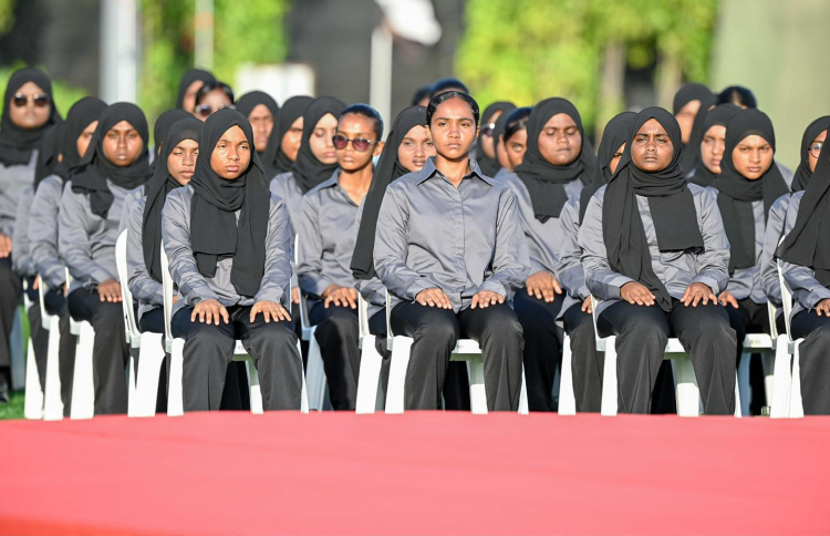 ނޭޝަނަލް ސާވިސްގެ ދެވަނަ ބެޗުގެ 350 ބައިވެރިން ދަސްވެނިވެއްޖެ
