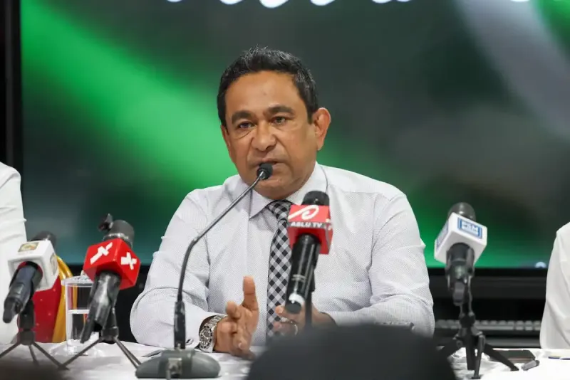 ރައީސް މުއިއްޒު ވެރިކަމުގައި ހުންނަވާނަމަ ދަރަނި 90 ބިލިއަނަށް އެރުން އެކަށީގެންވޭ: ކުރީގެ ރައީސް ޔާމީން