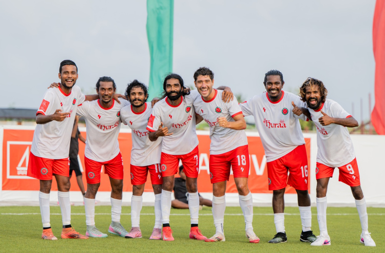ސެންޓްރަލް ލީގުގެ ޗެމްޕިއަންކަން ހުރައަށް