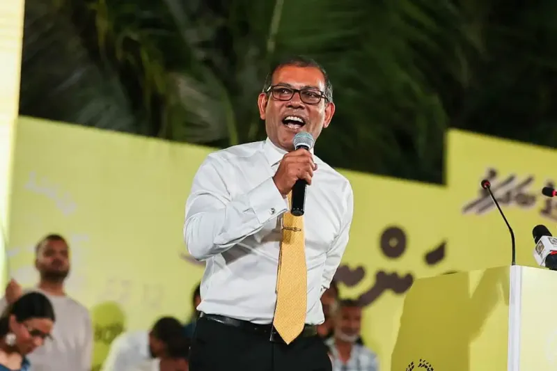 ރައީސްގެ އިތުބާރު ނެތް ކަމަށް ފާސްކުރަން ފުރުސަތު ނުދެއްވާނެކަމަށް އަބްދުއްރަޙީމް ވިދާޅުވުމުން ނަޝީދުގެ ރައްދެއް، އަދަދު ހަމަވުމުން ޖެހޭނީ ވޯޓަށް އަހަން
