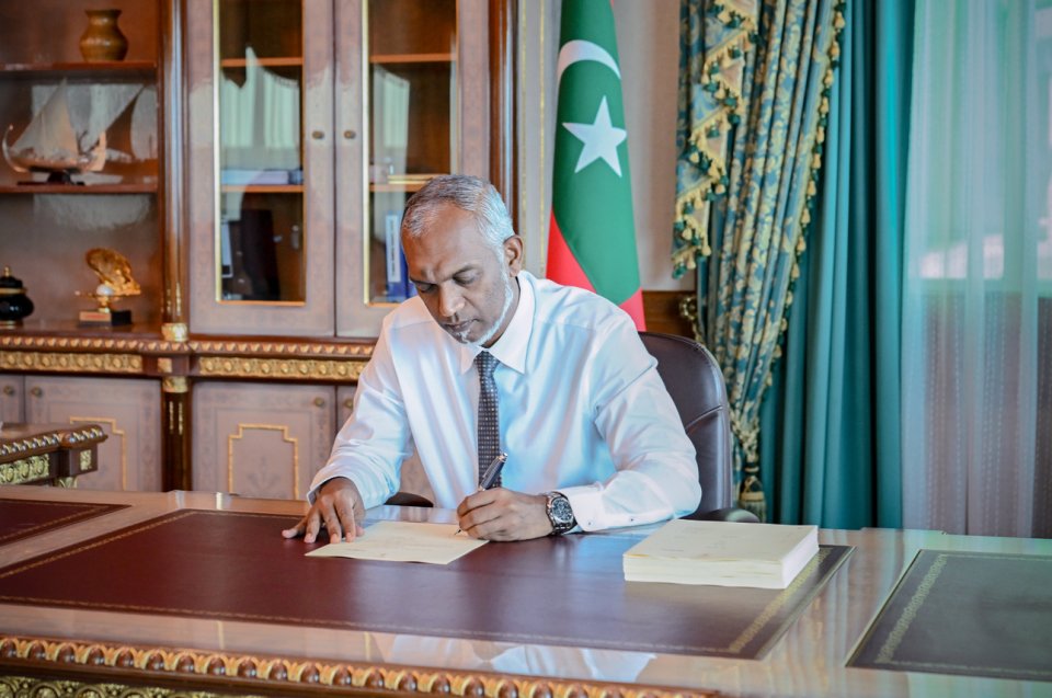ޕެންޝަނާބެހޭ ގާނޫނަށް އިސްލާޙު ގެނައުމުގެ ބިލު، ރައީސް ތަސްދީގުކުރައްވައިފި