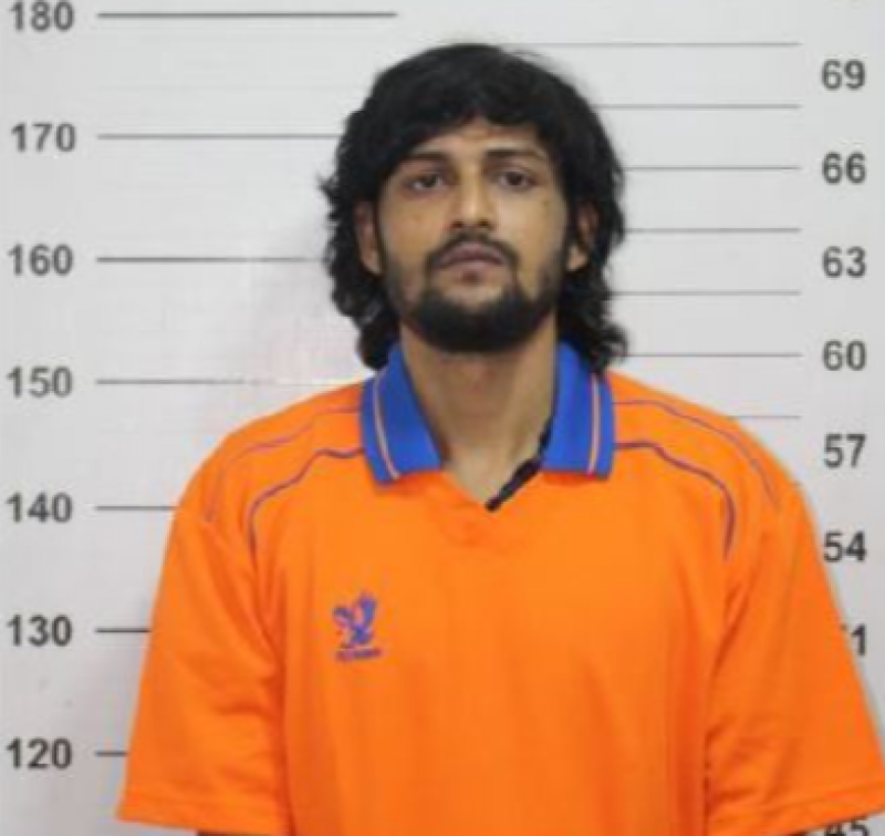 އަވަސް ފަރުވާއަށް ހޮސްޕިޓަލަށް ގެންދިޔަ ގައިދީއަކު ފިލައިފި