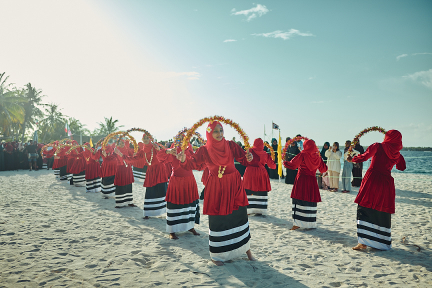 ސިޔާމް ބާރުއެޅުއްވީ އީދުގެ އުފާ ފާޅުކުރުމުގައި އިސްލާމީ ރިވެތި އުސޫލުތަކުގައި ސާބިތުވެ ތިބުމަށް