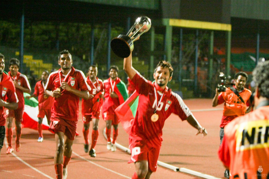 ޑައިމަންޑް ޖުބިލީ ފުޓުބޯޅަ މުބާރާތް، ދިވެހި ފުޓުބޯޅައަށް ފޯރިގެނުވާނެ ބޮޑު އީދަކަށް ވާނެ!