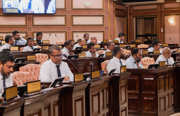 މަޖިލިހުގެ އާ ނައިބު ރައީސް އިންތިހާބުކުރަން މިއަދު އިތުރު ޖަލްސާއެއް ބާއްވަނީ