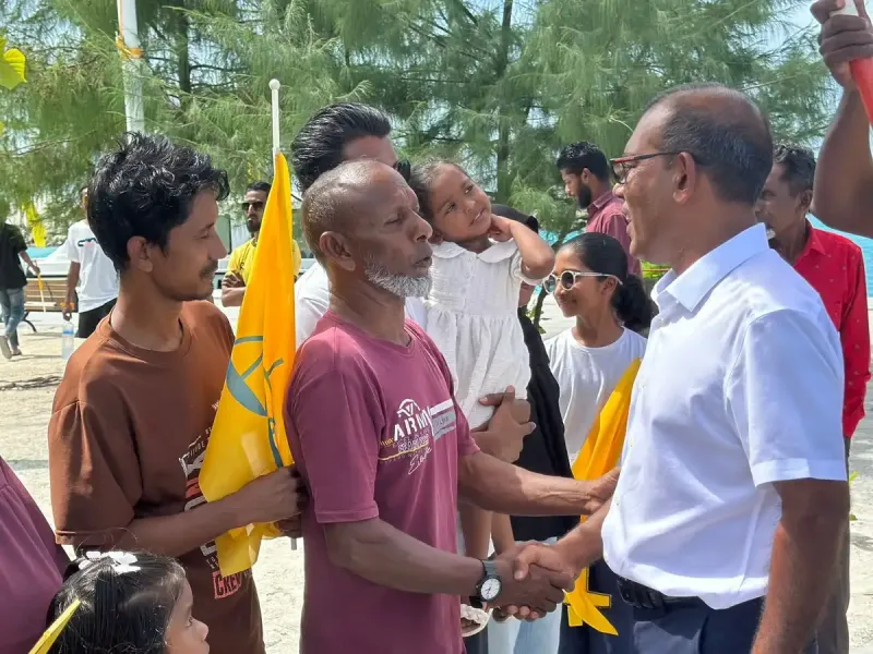 ރައްޔިތުންގެ ތަނަވަސްކަން އިތުރު ކުރުމަށް ގެންނަން ޖެހޭ ސިޔާސަތުތައް ގެނެސް، އެ މަސައްކަތް ހަމައެކަނި ކުރެވޭނީ އަޅުގަނޑަށް: ކުރީގެ ރައީސް ނަޝީދު
