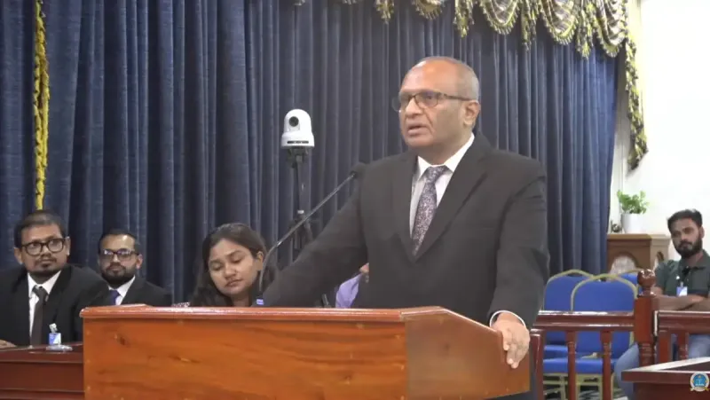 ވޯޓުލީ މީހާ އަމިއްލައަށް ޖެހި އިތުރު ފާހަގައެއް އެމްޑީޕީގެ ވޯޓުގެ ތެރެއިން ބާތިލުކުރި 3 ވޯޓު ކަރުދާހުގައިވެސް ނެތް: ސުއޫދު