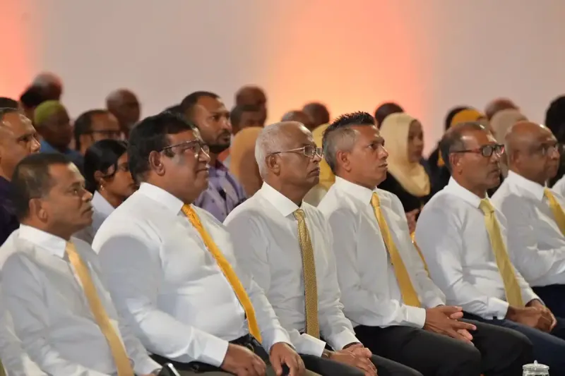 މިއަދުގެ ހާލަތަކީ މަޖިލީހުގެ ރިމޯޓް އޮތީ ރައީސްގެ އަތްޕުޅުގައި، ކުރަން ޖެހޭ އެންމެ މުހިންމު ކަމަކީ މަޖިލީސް ސަލާމަތްކުރުން : ރައީސް ސޯލިހު