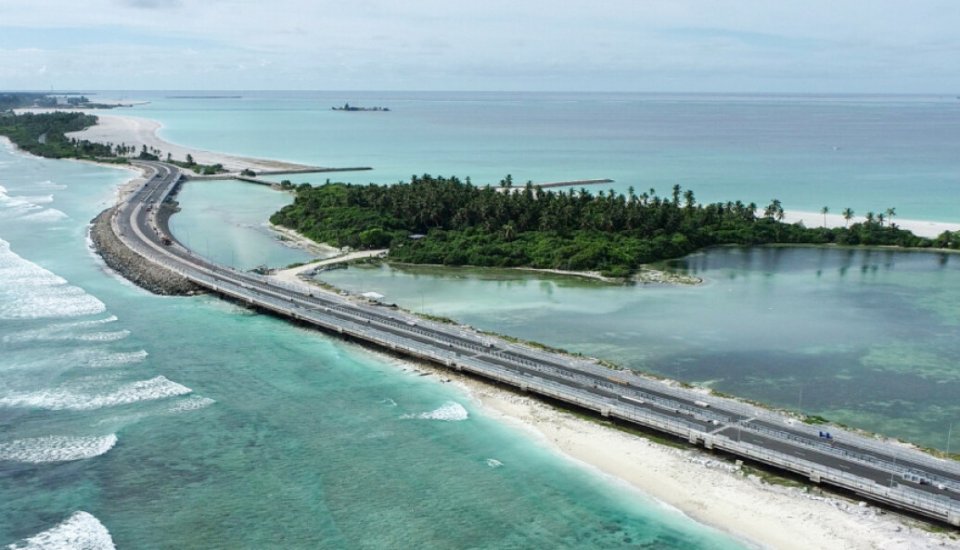 އައްޑޫ ސިޓީގެ މަގުތައް ތަރައްގީކުރުން: ފޭދޫގެ ފެންބޮޑުވުމަށް ހައްލެއް