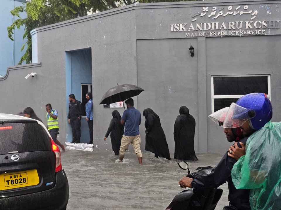 ގދ އަތޮޅުން ފެށިގެން އައްޑޫ ސިޓީއަށް ހުދު ސަމާލު ނެރެފި