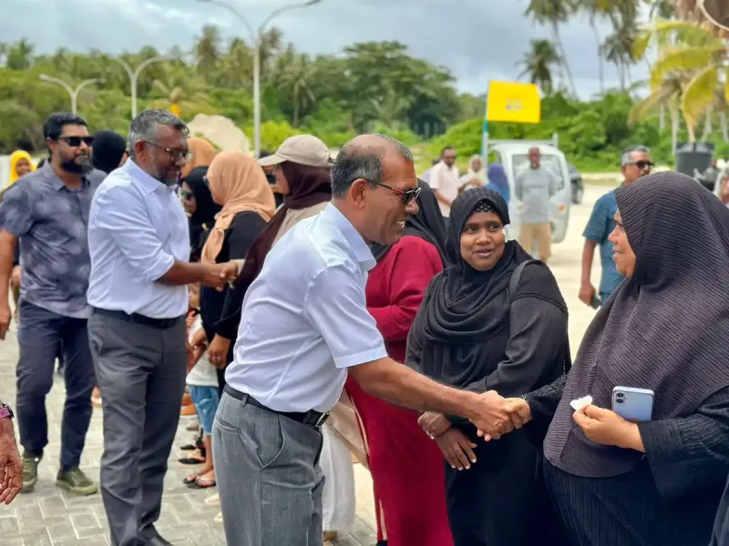 ކައުންސިލްތަކުގެ މަސައްކަތްތަކަށް ހުރަސްއަޅާނަމަ ސީދާ ހަރަކާތަށް ނުކުންނަންޖެހޭ ހާލަތުގައި އެކަން ކުރާނަން: ކުރީގެ ރައީސް ނަޝީދު