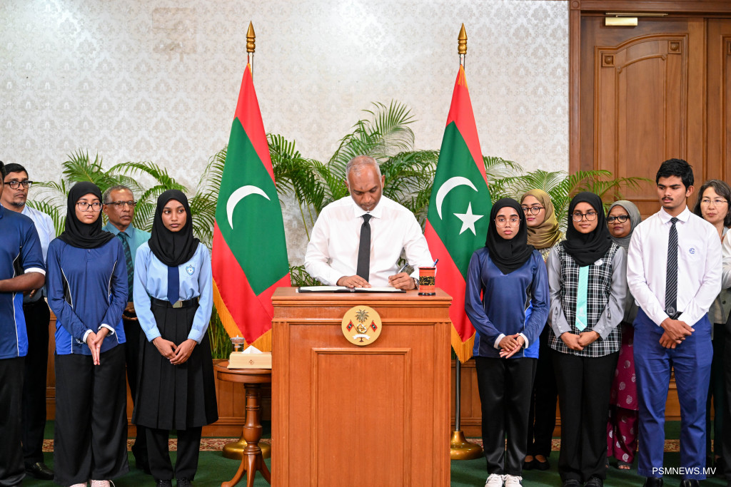އަމާޒަކީ އަދާއި މާދަމާގެ ޖީލު ދުންފަތުގެ ވަބާއިން ރައްކާތެރިކުރުން: އެޗްޕީއޭ