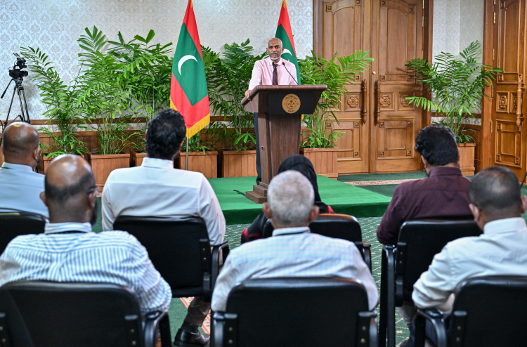 މި މަހުގެ ފަހުކޮޅު ޑޮލަރު ލިމިޓަށް ލުޔެއް ދޭނެ ކަމުގެ އިޝާރާތް ބީއެމްއެލުން ވަނީ ދީފައި: ރައީސް