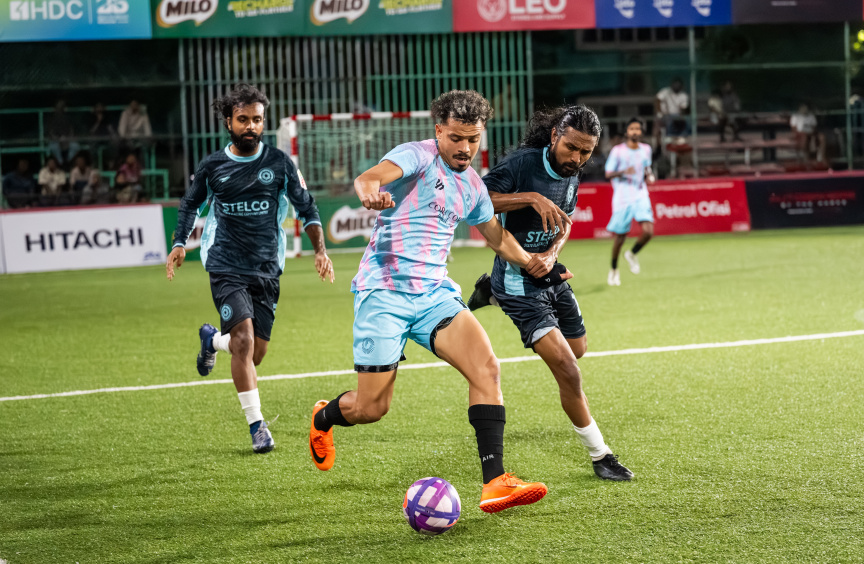 ޝަނާއުގެ ހެޓްރިކާއެކު ބިނާރާ ބަލިކޮށް، ކޮންރެޑް ކުއާޓާ ފައިނަލަށް