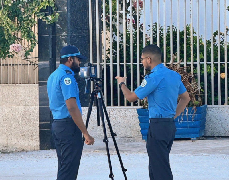 އައްޑޫގައި ވެސް ޑުރަގު ގެންގުޅެން ބޭނުންކުރާ ކަމަށް ތުހުމަތުވާ ގެއެއް ކޯޓުން 90 ދުވަހަށް ބަންދުކޮށްފި