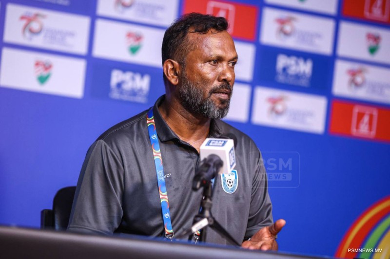 ނާކާމިޔާބީއާއެކު ބަންގްލަދޭޝް ކޯޗުގެ ފާޑުކިއުން ދިވެހި ފުޓުބޯޅައަށް
