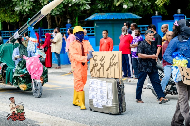 ޢީދު ފާހަގަކުރާނެ ގޮތް ސަރުކާރުން ކިޔައިދޭން ފެށީމާ އެ އަޅަނީ ބާރު ރަނގަބީލެއް: އިބްރާ