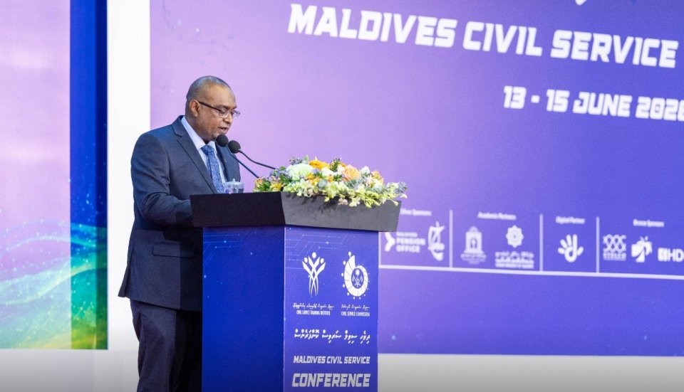 ރައްޔިތުން އެދެނީ އަވަސް ހިދުމަތަކަށް، ސިިވިލް ސާވިސްގެ އަމާޒަކީ އެ އުންމީދުތައް ކާމިޔަބު ކޮށްދިނުން: މުޖުތާޒް