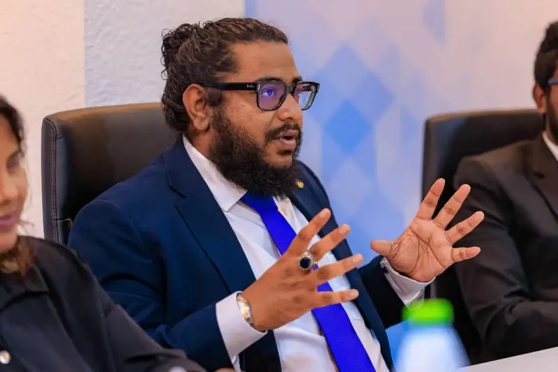 "އެމްވީ ކްރައިސިސް" ހިންގަނީ ޝުމްބާ އެއް ނޫން: ސިވިލް ކޯޓް