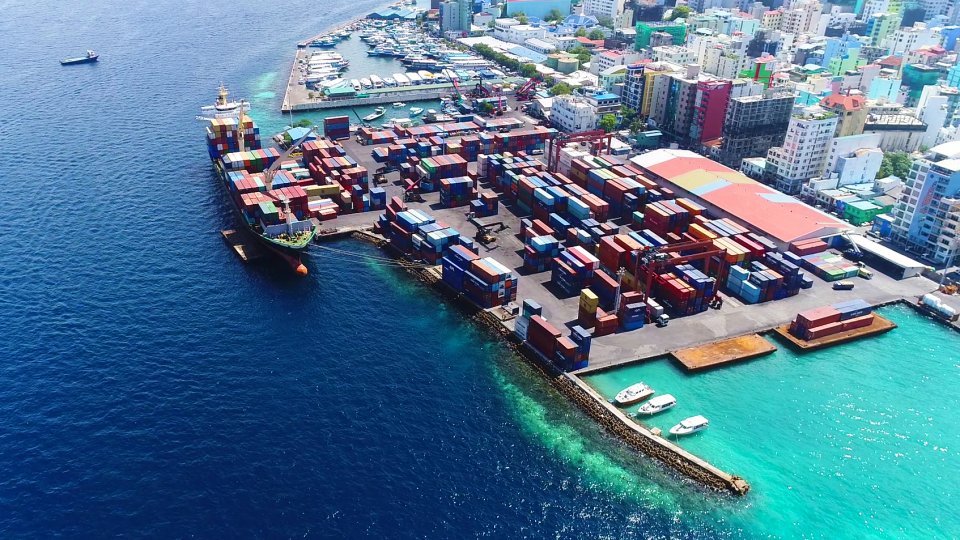 ކަނޑުމަގުން މުދާ ފޮނުވަން ކްލިއަރެންސަށް 10 ދުވަސް