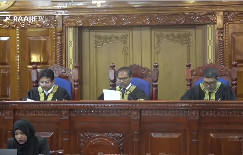 ޗާޕުދެލީގެ ތިކި ހުރެގެން ވޯޓު ކަރުދާސް ބާތިލުކުރާނަމަ، މުޅި އިންތިޚާބީ ނިޒާމަށް އިޔާދަ ނުކުރެވޭ ފަދަ ގެއްލުންތަކެއް ލިބިދާނެ: ސުޕްރީމް ކޯޓު