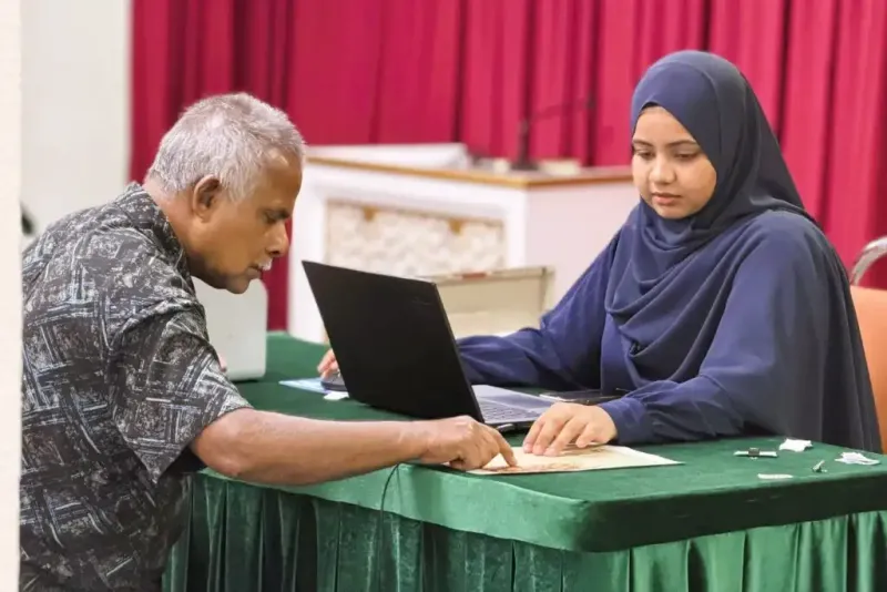 މިއަހަރު މުދަލު ޒަކާތުގެ ގޮތުގައި ބޮލަކަށް 5500 ދިވެހި ރުފިޔާ ބަހައިފި
