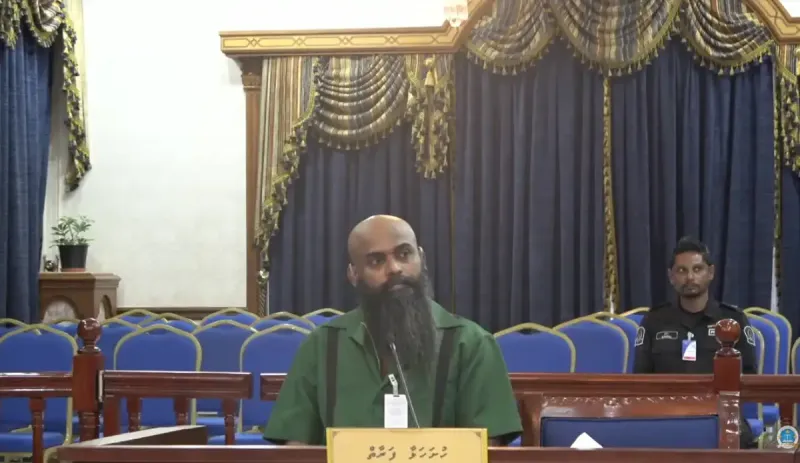 ޝުހާދު މަރާލި މައްސަލަ: އޭނާގެ މަންމައާއި ބައްޕަވެސް ބޭނުންވަނީ މަރަށް މަރު ހިފަން