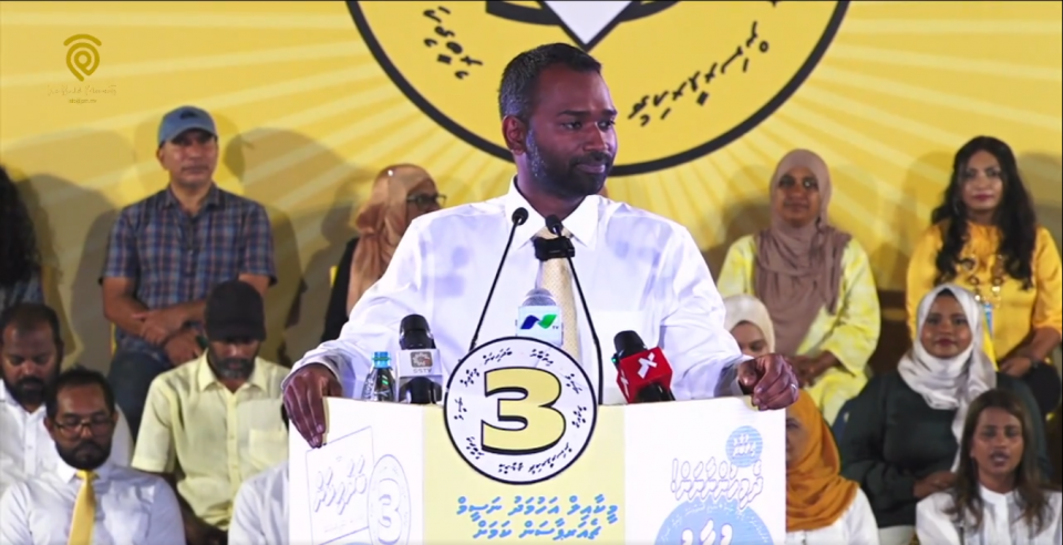 ޒުވާނުން ބޭނުންވާ ކޮންމެ މަގާމަކާ ހަމައަށް ދިއުމުގެ މަގު ކޮށާދޭނަން: މީކާއިލް
