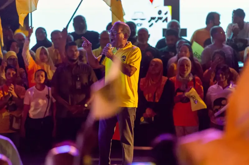 އެމްޑީޕީގެ ސަފުތައް އަލުން ރުކުރުވާލެވިއްޖެ، ރައީސް މުއިއްޒުގެ ސަރުކާރު ބަދަލުކުރާނަން: ރައީސް ނަޝީދު