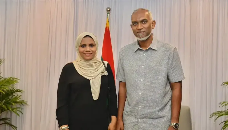 ރައީސް މުއިއްޒު އަންގަވައިގެން ވަޒީރުކަމުން އިސްތިއުފާ ދެއްވި އާދަމް ޝަރީފްގެ އަނބިކަނބަލުންނަށް، ސްޓޭޓް މިނިސްޓަރުގެ މަޤާމެއް!
