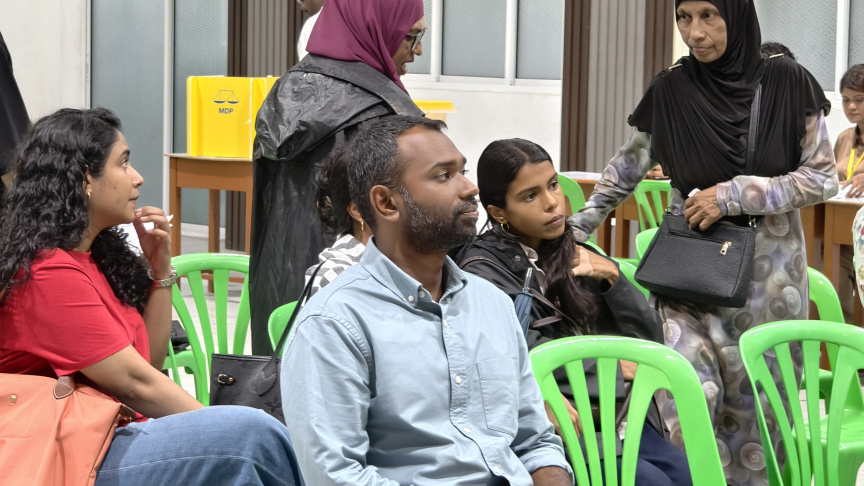 "ހިސާބުތަކުން ދައްކަނީ ކުރީގައި އުޅެނީ އަޅުގަނޑު ކަމަށް، ނަމަވެސް ބައެއް ރަށްރަށުގައި ވޯޓާސް ލިސްޓު ވަނީ އޮޅުވާލާފައި"