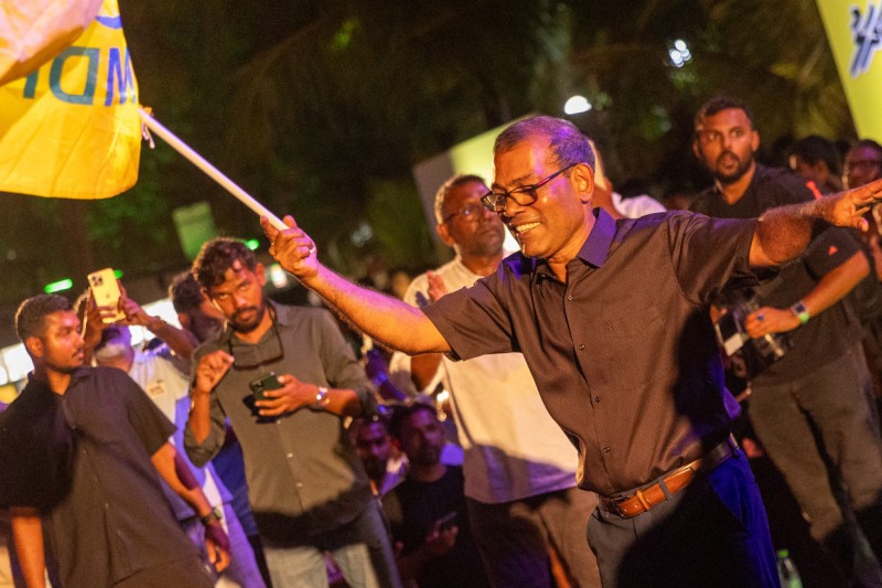 ބޮޑު ތަފާތަކުން ކާމިޔާބުކުރެއްވި ނަޝީދަށް 69 އިންސައްތަ ވޯޓު ލިބިވަޑައިގަތް