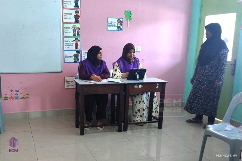 ދ.މީދޫ ކައުންސިލް ރައީސް އިންތިޚާބު: 890 މީހުން ވޯޓުލައިފި