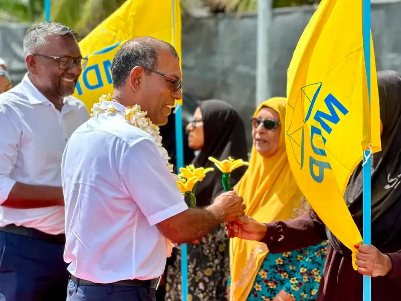 ރާއްޖެއަށް ބޮޑު ޖަންޕެއް ޖެހެން އެބައޮތް، އެ ޖަންޕު ނުޖަހައިފިނަމަ ވެއްޓޭނީ އަނދަވަޅަކަށް: ކުރީގެ ރައީސް ނަޝީދު