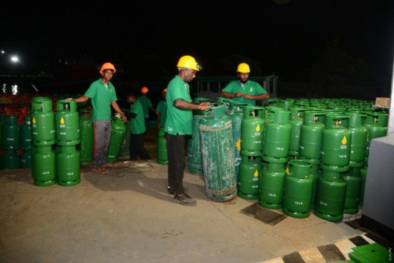 މޯލްޑިވް ގޭހުން 45 ކިލޯއާއި 22 ކިލޯގެ ގޭސް ފުޅި ރީފިލްކޮށްދޭ އަގު ބޮޑުކޮށްފި