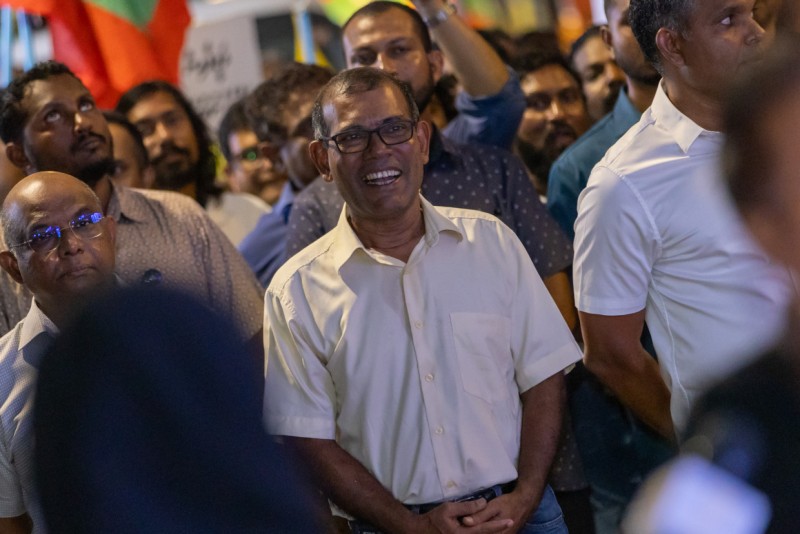 ރައީސް މުއިއްޒުގެ އަމަލުފުޅުތަކުން އުފެދެނީ އިންގިލާބެއް، އެމްޑީޕީން ތިބޭނީ ރައްޔިތުންނާ އެކީގައި: ނަޝީދު