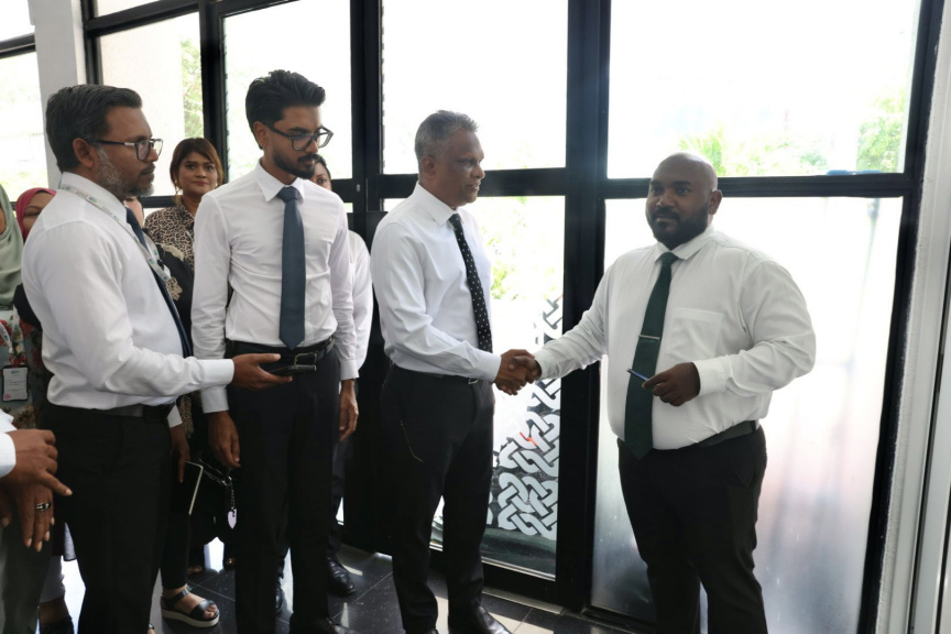 ލިޔުމުން ނޫނީ މާލޭ ސިޓީ ކައުންސިލާ ވާހަކަނުދައްކަން ހައުސިން މިނިސްޓަރު ނިންމަވައިފި