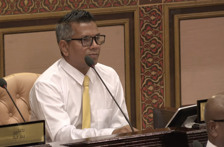 ސޯބެ، ހިތަދޫ އުތުރު ދާއިރާގެ މެމްބަރުކަމުގެ ހުވާކުރައްވައިފި