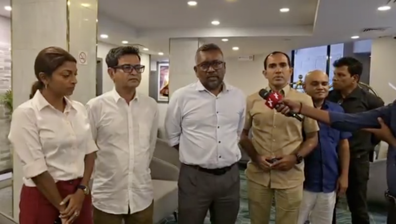 ސިޔާސީ ހާލަތާ ގުޅޭ މަޝްވަރާއަށް އަނެއްކާ ވެސް ތިން ރައީސުންގެ މަންދޫބުން ބައްދަލުކޮށްފި