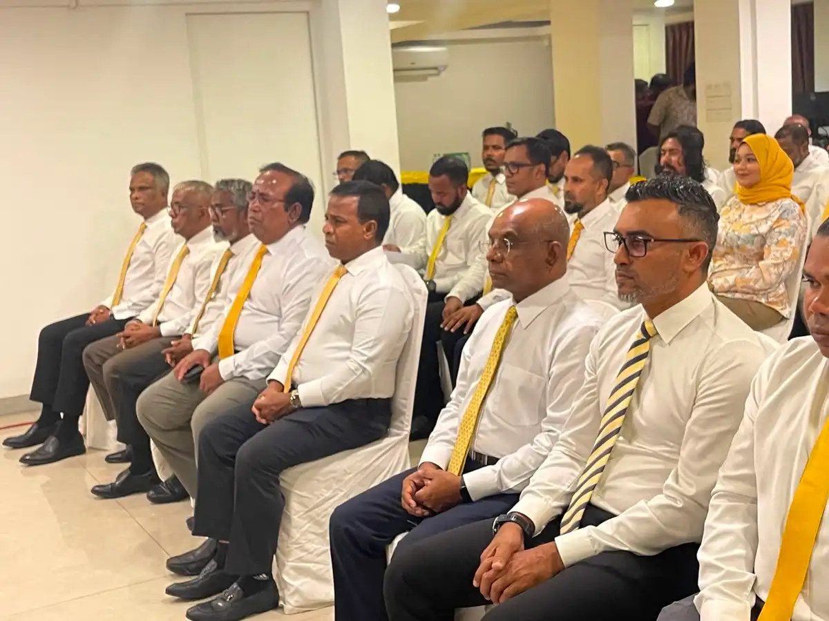 ހޯމަ ދުވަހުގެ ރޭ ބޭއްވި އެމްޑީޕީ ޤައުމީ މަޖިލީހުގެ 4 ވަނަ ދައުރުގެ 35 ވަނަ ބައްދަލުވުމުގެ ތެރެއިން.