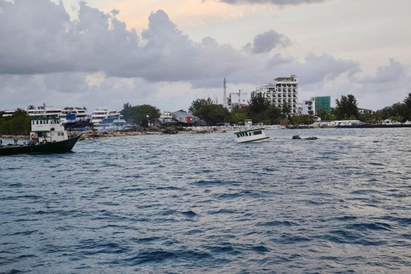 ގުޅިއާއި ފުށިދިއްގަރުފަޅުގެ ކަނޑުއޮޅި ތެރެއިން އުޅަނދެއްގެ ތަކެތި އޮޔާދާތީ ސަމާލުވާން އިލްތިމާސެއް
