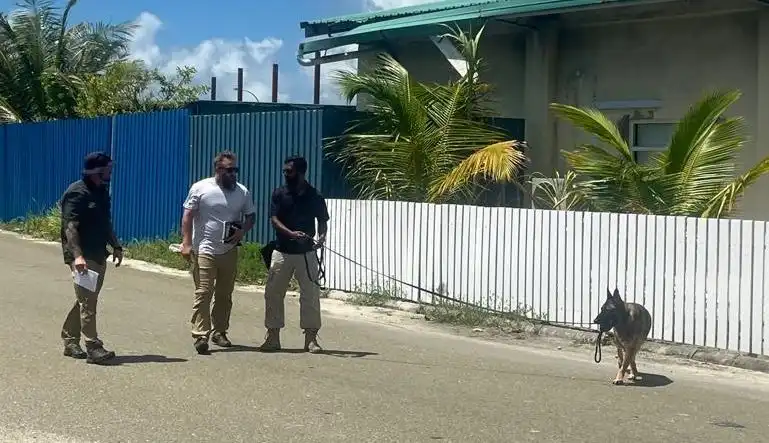 އެމެރިކާގެ އެހީގައި ކުއްތާ ޓްރެއިނިންގތަކެއް ކުރިއަށް ގެންގޮސްފި