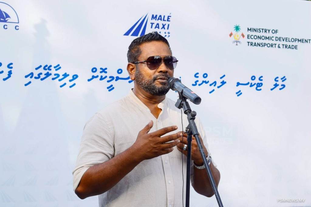 "ދަތުރުފަތުރުގައި ހުރި މައްސަލަތަކަށް ދާއިމީ ހައްލެއް ހޯދައިދޭނަން"