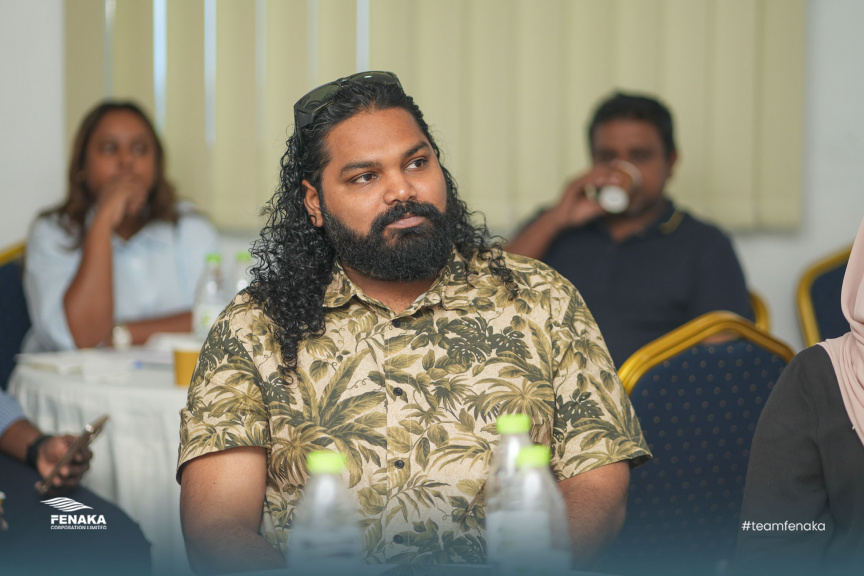 ފެނަކައިގެ މުވައްޒަފުން ޒިންމާދާރުކުރުވަން ދީނީ ޕްރޮގްރާމެއް ފަށައިފި