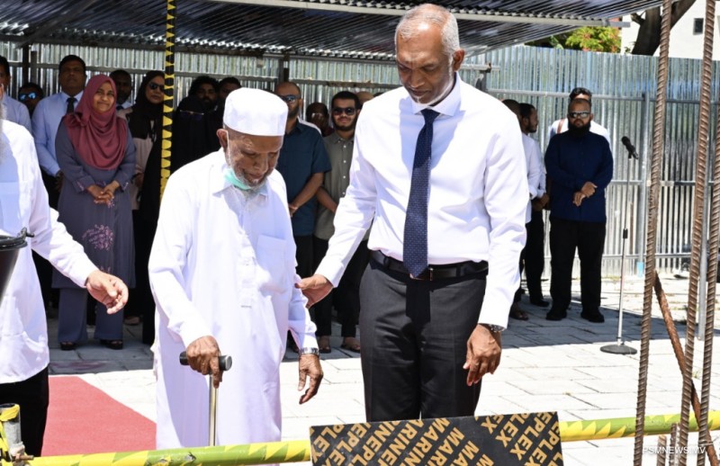 "ފަޟީލަތުއްޝައިޚް އިސްމާޢީލް މުޙައްމަދަކީ، ރާއްޖޭގެ ޢިލްމުވެރިންގެ ކުރީ ސަފުގައި ހިމެނިވަޑައިގެންނެވި ބޭފުޅެއް"