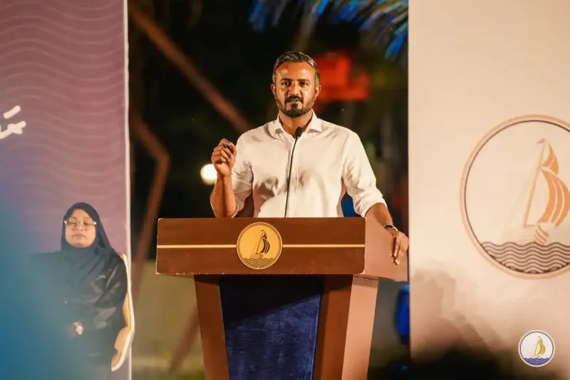 އަތޮޅުގެ ރައްޔިތުންގެ ކުރިއެރުމަށް މަސައްކަތް ކުރެވޭނެ ޕްލެޓްފޯމެއް އުފެއްދުމުގެ ވިސްނުން އެބަހުރި: މޭޔަރ ޢާޠިފް