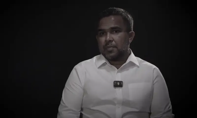 މުލީ އެއާޕޯޓާއެކު އެ އަތޮޅުގައި ފަތުރުވެރިކަން ފުޅާވި ނަމަވެސް ފެނާއި ނަރުދަމާގެ ނިޒާމު ގާއިމް ނުކުރެވޭތީ ގެސްޓްހައުސްތަކުން ޚިދުމަތް ނުދެވިފައި